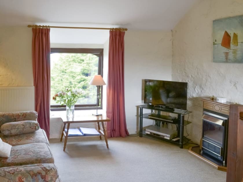 Charming living area | Duck Pool - Kennacott Court Cottages, Widemouth, near Bude