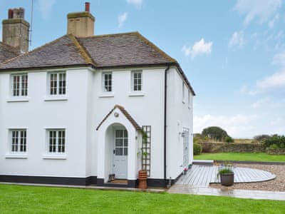 Stunning, seaside cottage | Violet Cottage, Kingsdown, near Deal