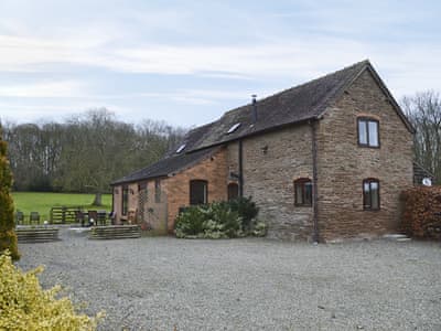 Wonderful holiday barn | Howards End, Middleton-on-the-Hill, near Leominster