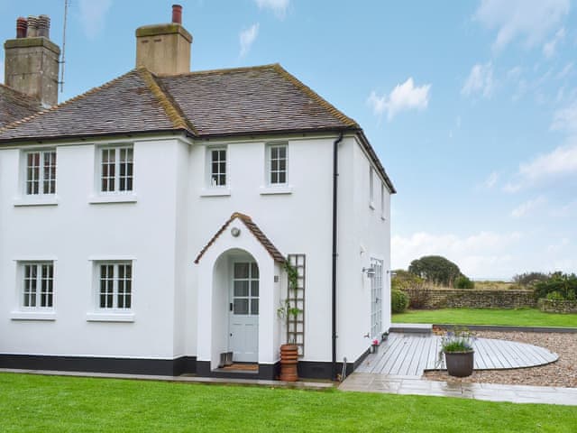 Stunning, seaside cottage | Violet Cottage, Kingsdown, near Deal