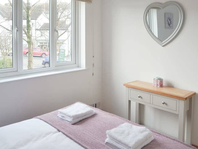 Comfortable double bedroom | High Brow, Bowness-on-Windermere