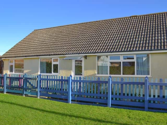 Delightful holiday home | La Falda, Sutton-on-Sea, near Skegness