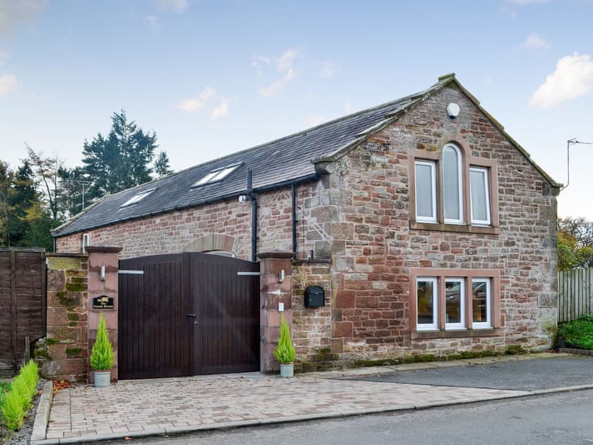 Superbly equipped barn conversion | The Coach House, Brampton