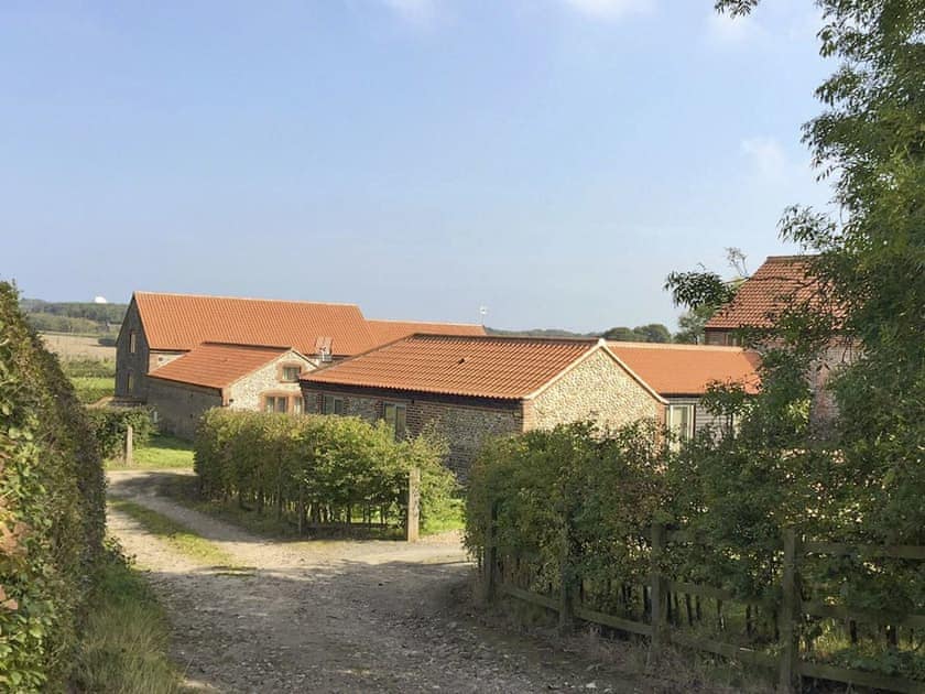 Picturesque approach to the barn conversions | Courtyard Barn - Hall Farm Barns, Gimingham, near Mundesley