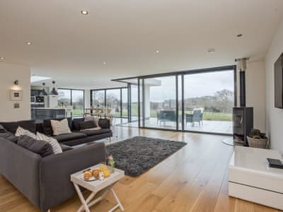 Contemporary, stylish open plan living space | The Wash House, Roughton, near Cromer