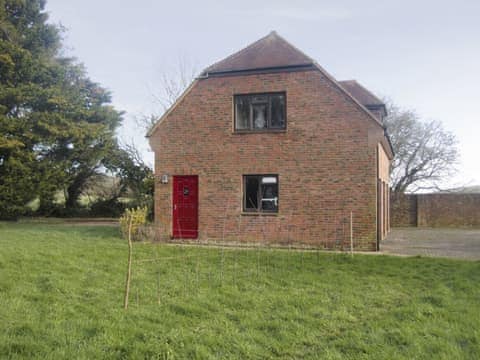 Spacious first floor apartment | Greenwood Cottage, Brading, near Sandown