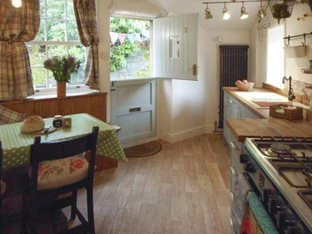 Well-equipped kitchen | Birkenhead Cottage, Hebden Bridge Birkenhead Cottage