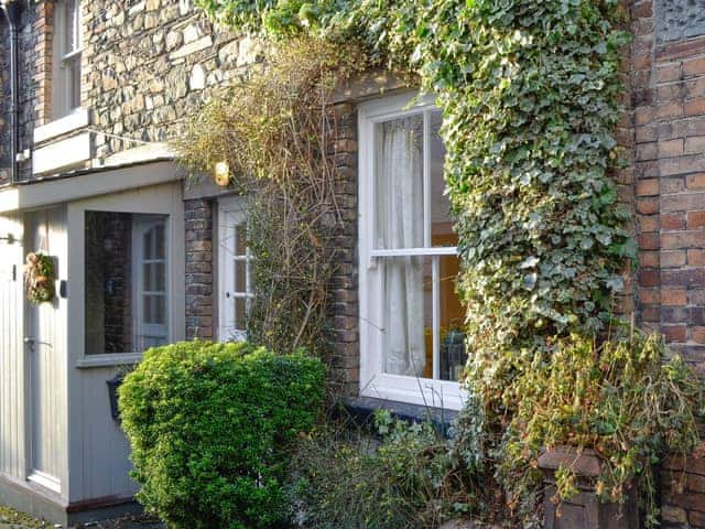 Attractive property | Jasmine Cottage, Keswick