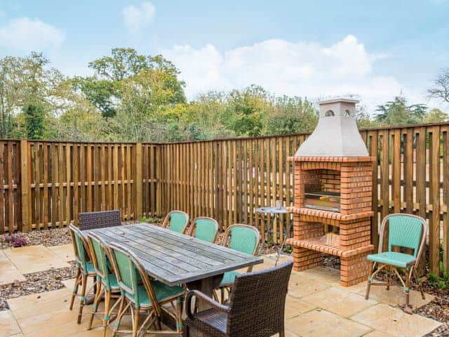 Patio with garden furniture | Cowslip Cottage - Swardeston Cottages, Swardeston, near Mulbarton