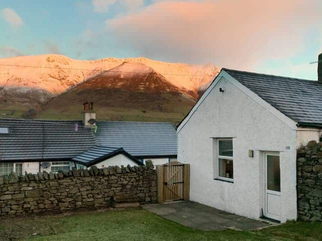 Stunning Winter sunset | Katellen Cottage, Threlkeld, near Keswick