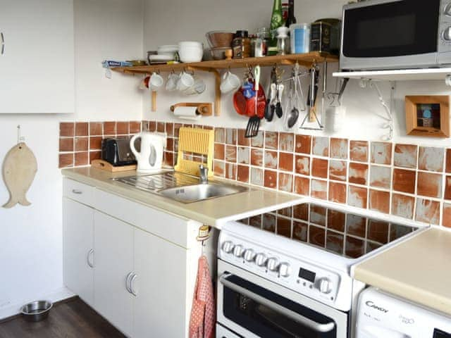 Kitchen and dining area | Pollendor, Falmouth