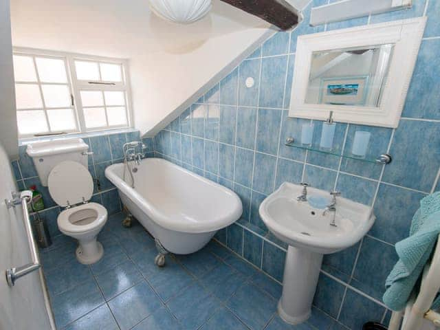 Bathroom | Buttercup Cottage - Blakeney Quayside Cottages, Blakeney, near Holt