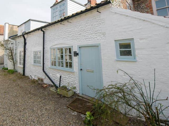 Exterior | Buttercup Cottage - Blakeney Quayside Cottages, Blakeney, near Holt