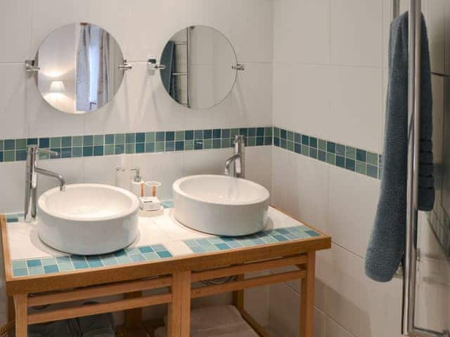 En-suite shower room | The Cattle Sheds, Knapton, near North Walsham