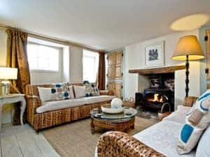 Cosy living room  | Lyndale Cottage, Kingsand