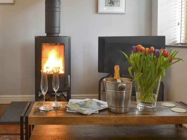 Welcoming living area | The Old Sawmill @ Sunnyside, Trevelmond, near Liskeard