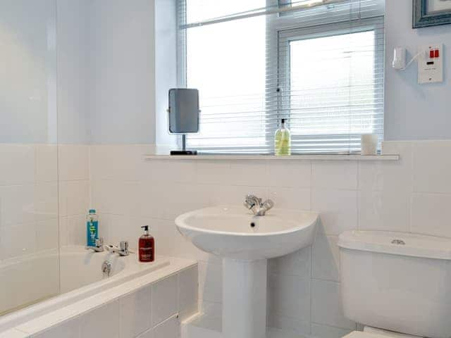 Family bathroom with shower over bath | Cobble Rigg, Threlkeld, near Keswick