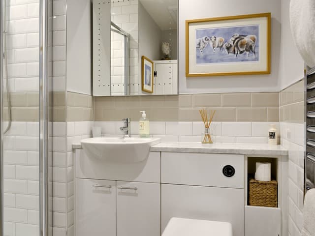 Modern shower room with heated towel rail | Herdwick Cottage, Troutbeck Bridge