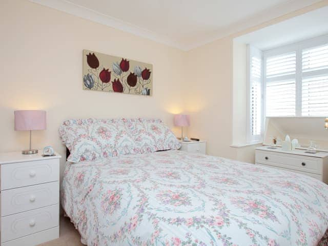 Attractive double bedroom | The Avoncliffe, Bournemouth