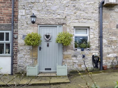 Vintage style cottage | The Old Cobblers Cottage, Bakewell