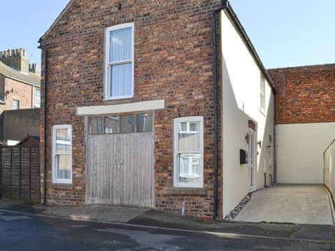 Charming former fisherman&rsquo;s workshop | The Bait Shed, Filey