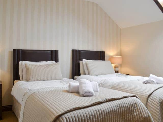 Good-sized twin bedroom | The Gingang - West Bridge End, Frosterley, near Bishop Auckland