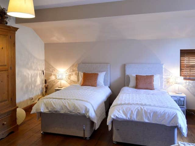 Large bedroom with a double and twin beds | Ornella View, Mickleton, near Middleton-in-Teesdale