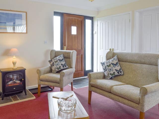 Charming living area | Carol&rsquo;s Cottage - Vale Farm Cottages, Wenhaston, near Southwold