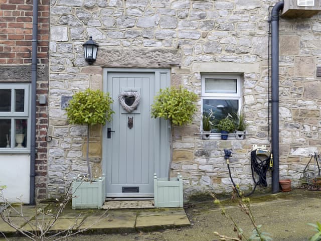 Vintage style cottage | The Old Cobblers Cottage, Bakewell
