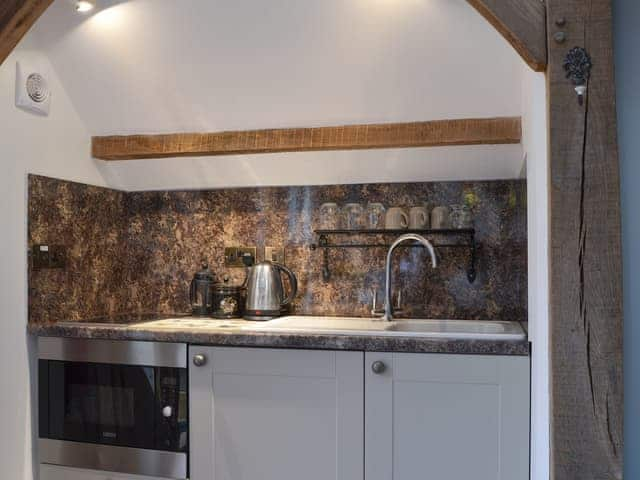 Kitchen area | The Cart Shed, Turville, near Henley-on-Thames