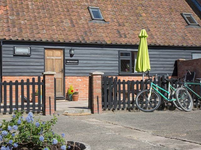 Delightful barn conversion | Old Dairy - Old Hall Farm Cottages, Walpole, near Halesworth