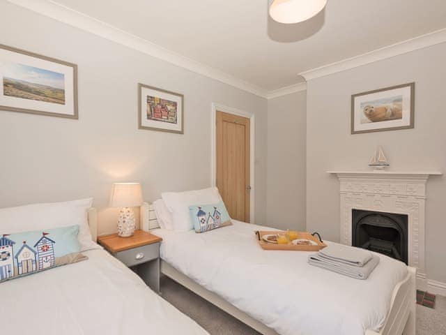 Twin bedroom | Amelia House, Sheringham