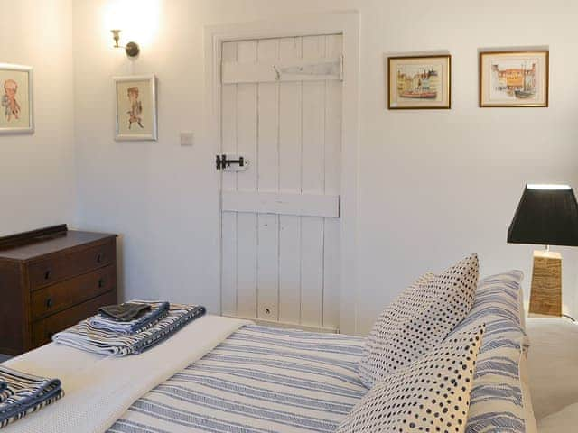 Cosy and comfortable double bedroom | Clutter Cottage, Druridge Bay