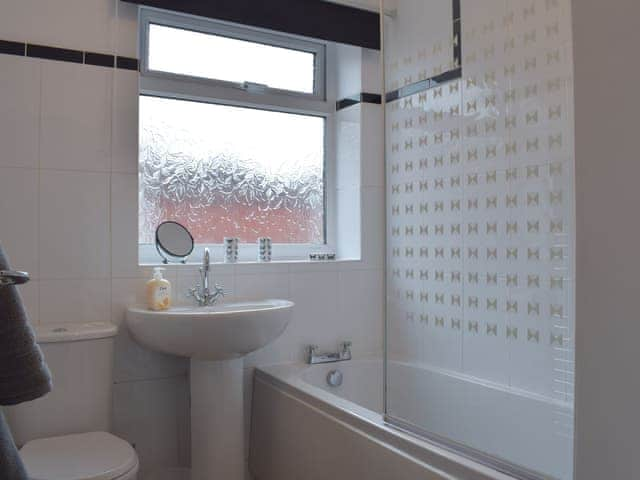 Bathroom | Robin&rsquo;s Nest, Hoghton, near Preston