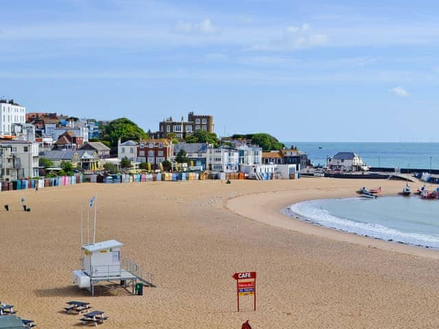 Broadstairs Beach