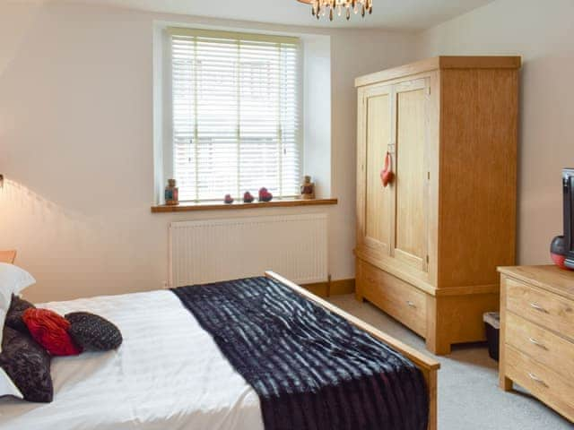 Ample storage within second double bedroom | Alice&rsquo;s Place, Whitby