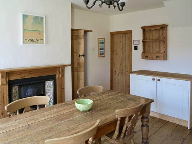 Spacious dining room | Jenny&rsquo;s Cottage, Mundesley