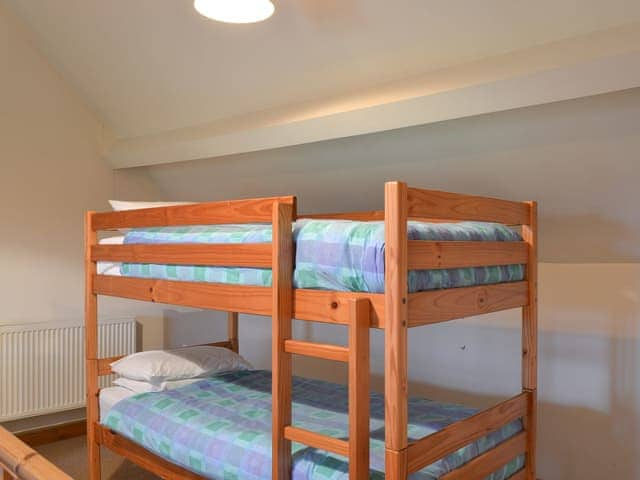 Family bedroom with bunk beds | Hop Bine, Bromyard, near Malvern Hills