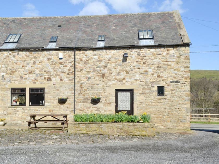 Impressive Gable-end holiday cottage | The Stables - West Bridge End, Frosterley, near Bishop Auckland