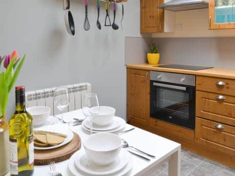 Well-equipped kitchen with dining area | Shoemakers Steading, Hopeman, near Elgin