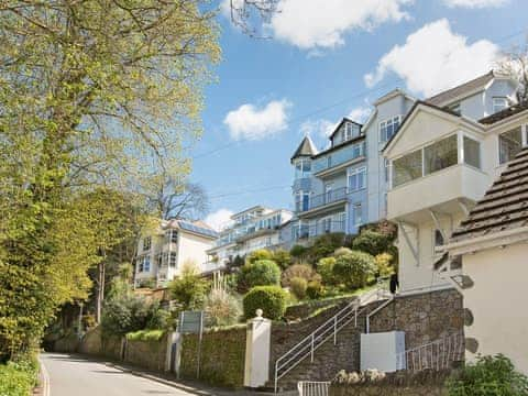 Beautifully presented duplex apartment  | The Promenade Deck, Kingswear