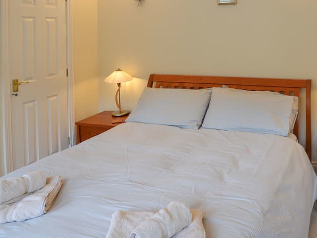 Double bedroom | The Courtyard, Tehidy Park, near Camborne