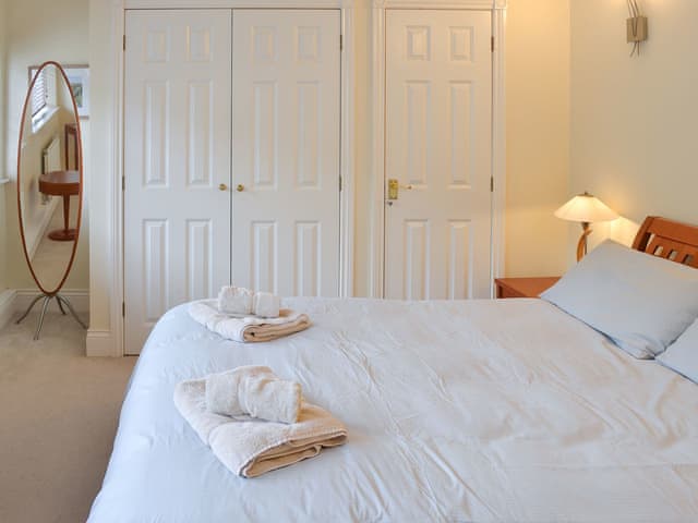Double bedroom | The Courtyard, Tehidy Park, near Camborne