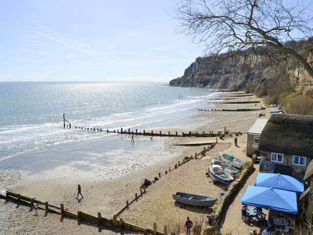 Delightful view along Shanklin beach