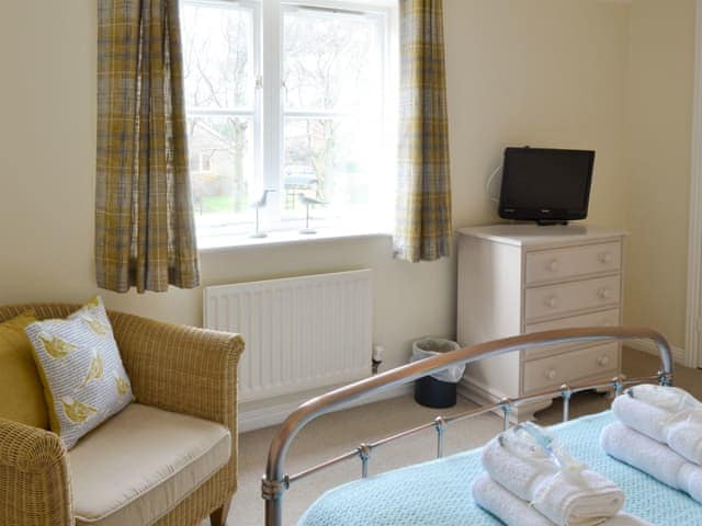 Peaceful double bedroom | Teal Cottage, Embleton, near Alnwick