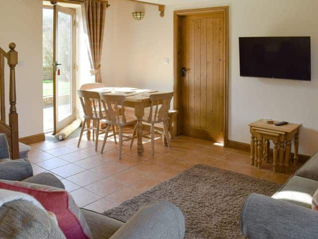 Light and airy living/ dining room | Low Moor Holiday CottagesStable Cottage, Scalby, near Scarborough