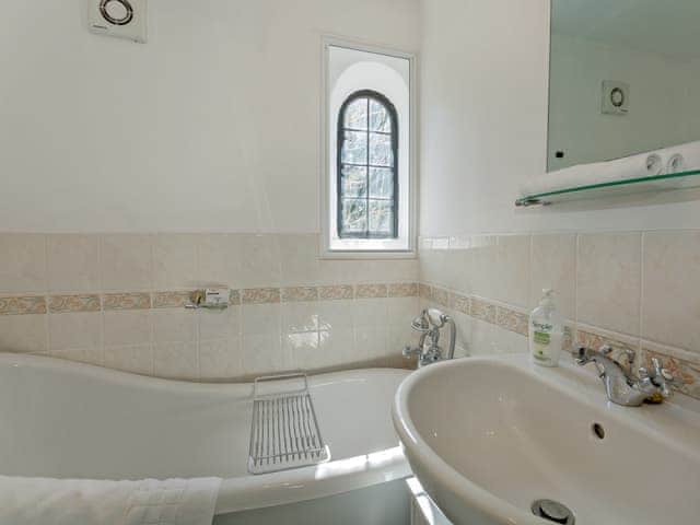 Bathroom 2 with bath, shower cubicle and toilet | Islington Hall, Tilney All Saints, near King&rsquo;s Lynn