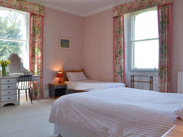 Twin bedroom | Tirril Lodge, Tirril, Ullswater