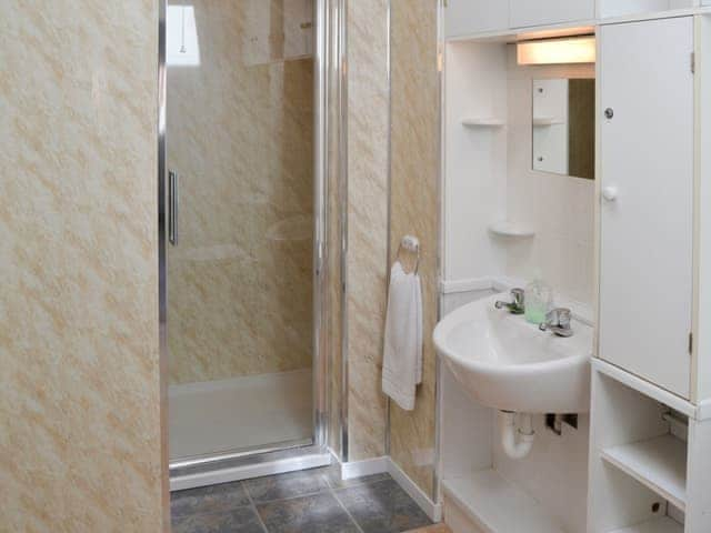 Shower room | Rosemary&rsquo;s Sea View, Bacton