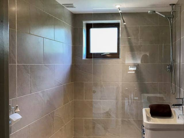 Shower room | Stable Barn - The Paddocks, Barney, near Fakenham